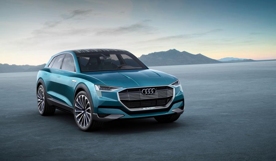  Audi e-tron Quattro Concept 2015 года  (фото 6 из 30)